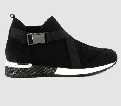 Schoen Knitted Zwart