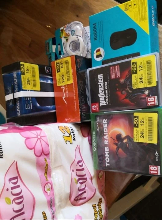 Vandaag naar Carrefour Kuringen geweest en mo...