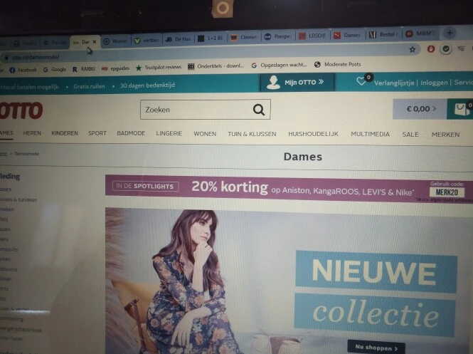 -20% op Levi's, Nike, Aniston en Kangaroos w...