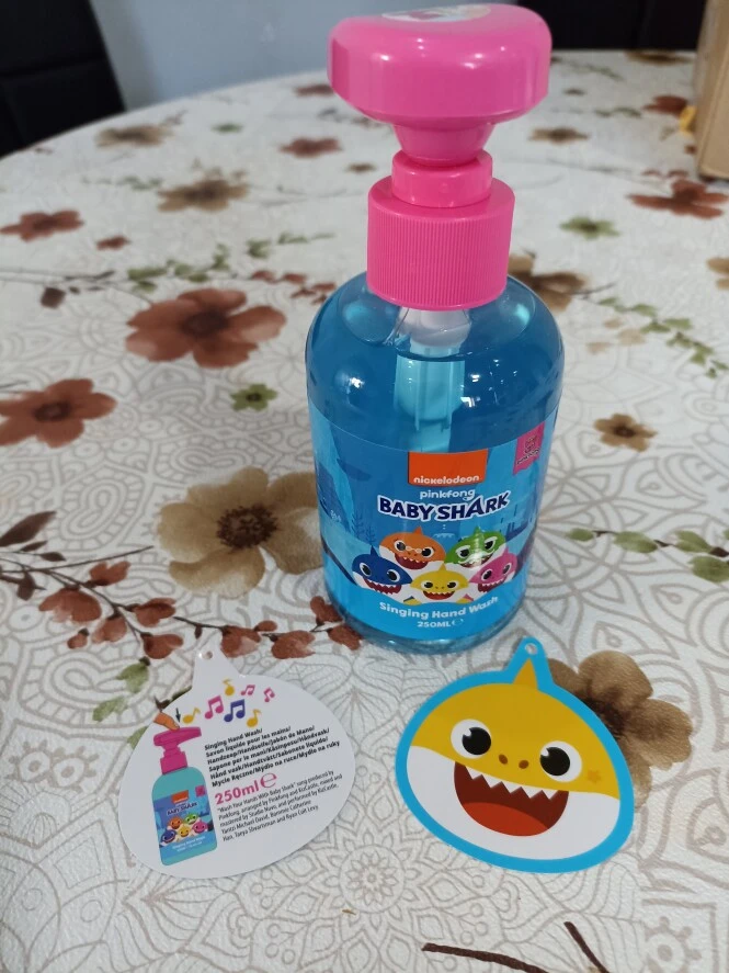 Action baby shark hand wash 250ml aan 1,99€ h...