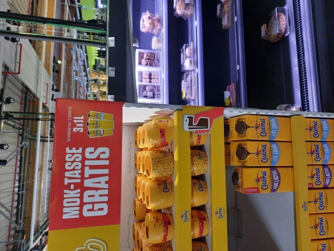 Carrefour mortsel gratis cecemel mok bav 3*1l...