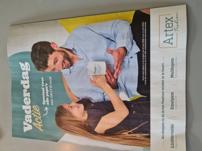Bij Artex gratis mok voor alle papa's. Geldig...