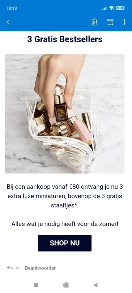 Bij estee Lauder ontvang je nu 3 extra luxe m...