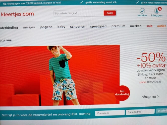 kleertjes.com t/m donderdag -50% + 10% op all...