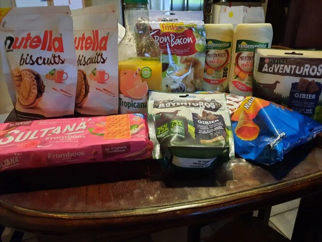 Delhaize adventuros hondensnoepjes gratis via...