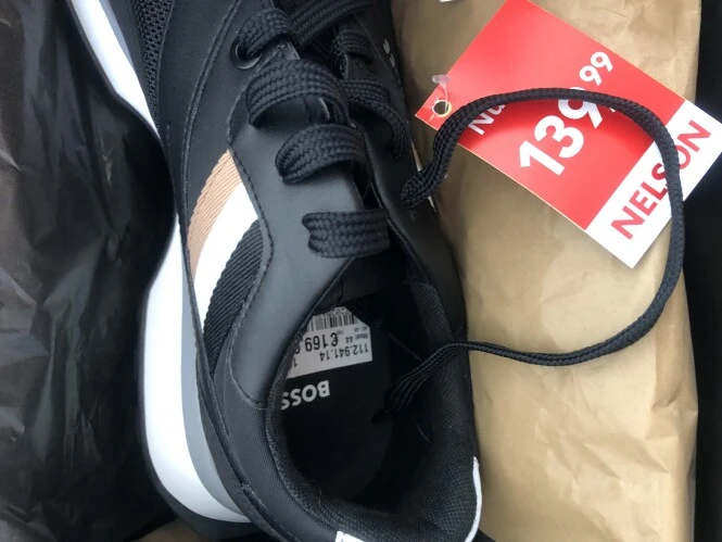 Solden bij Nelson, schoenen van €169 naar €13...