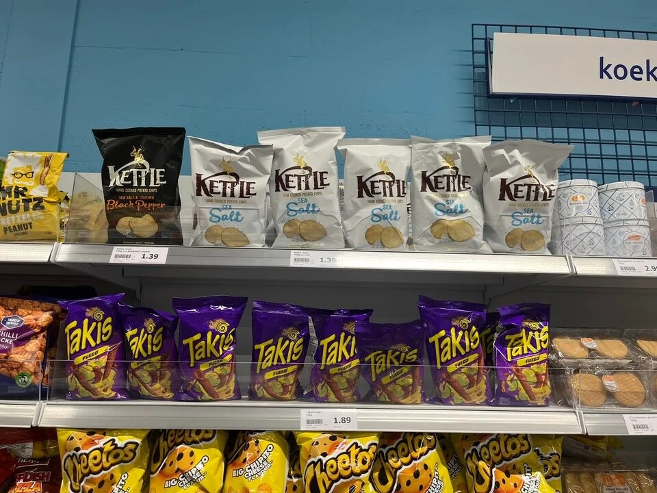 Takis , bij action Aalst 1,89 euro !!!! Ins...