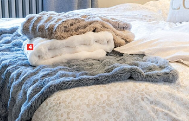 Plaid - sherpa voering: 130 x 160 cm of bubble: 130 x 170 cm