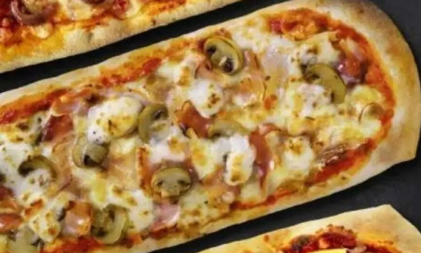 10413 Pizza alla Romana prosciutto, funghi e mascarpone