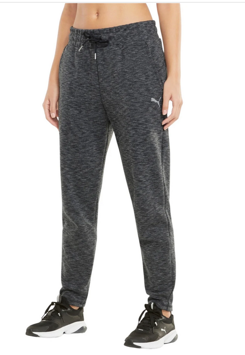 Nike en Puma trainingsbroeken tot 82% korting voor het hele gezin