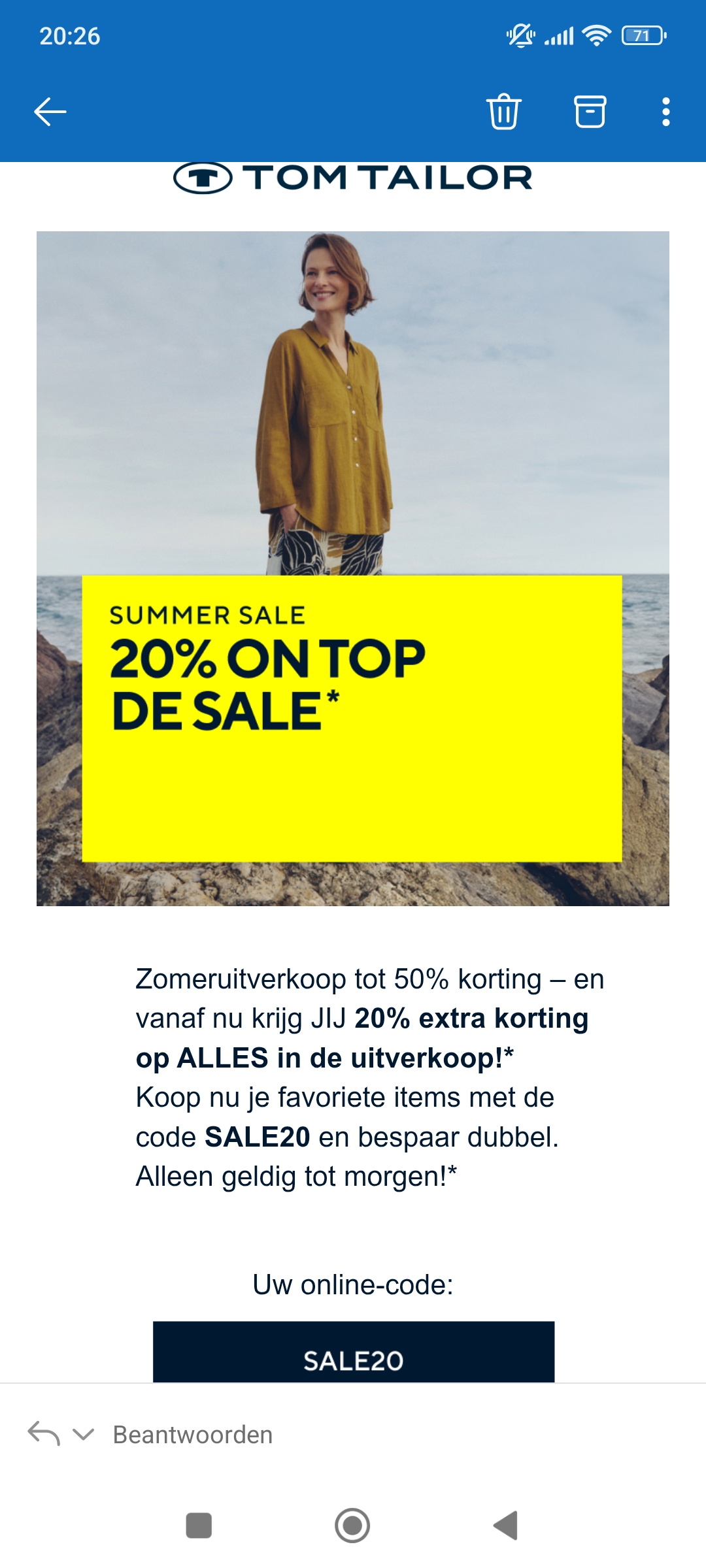20% extra korting op ALLES in de uitverkoop bij Tom Tailor