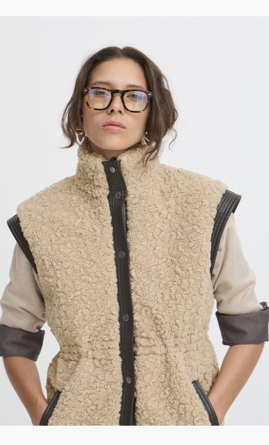 B.Young damesvest aan 20,99€