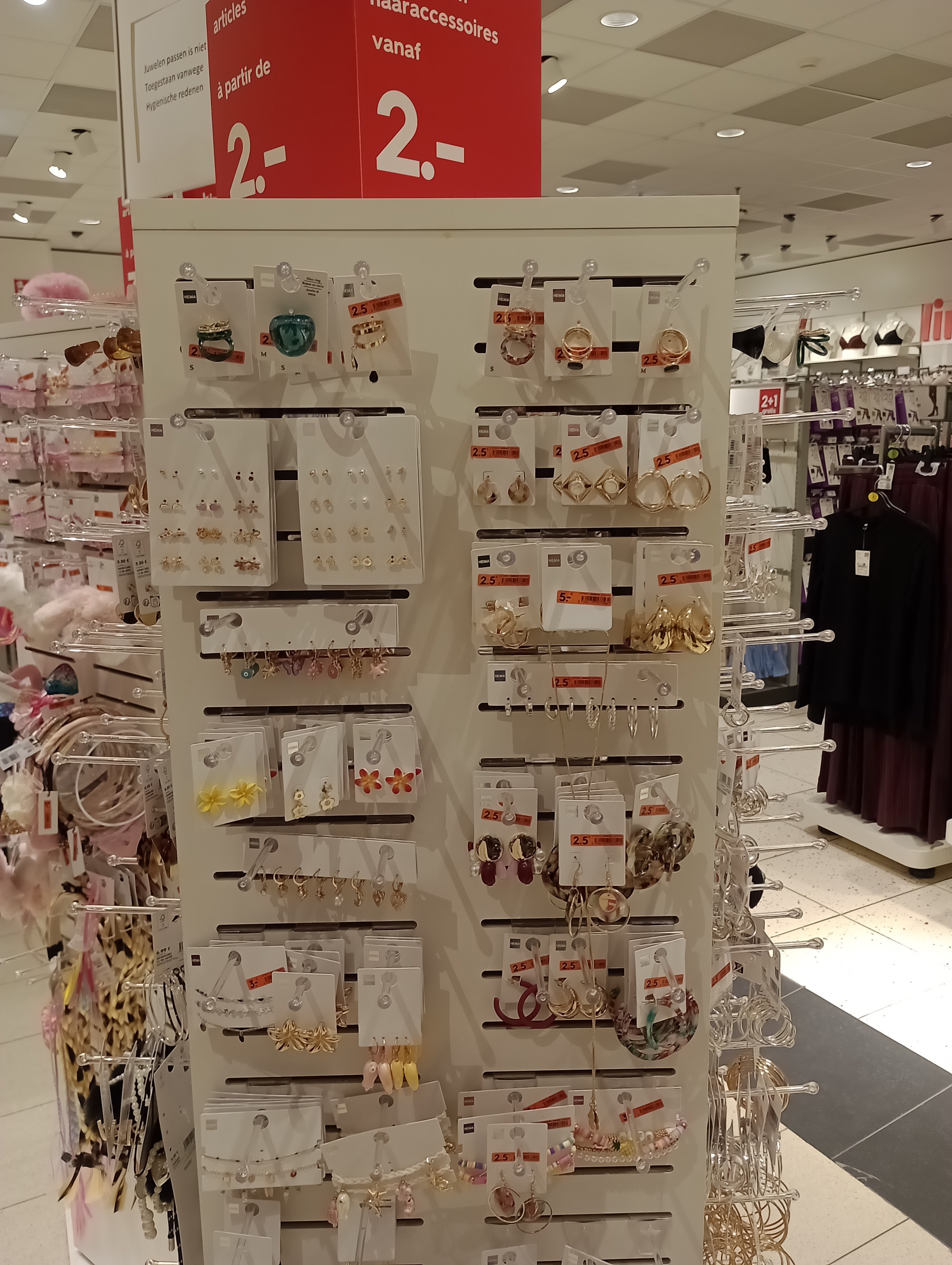 Juwelen & accessoires vanaf €2,00 bij Hema