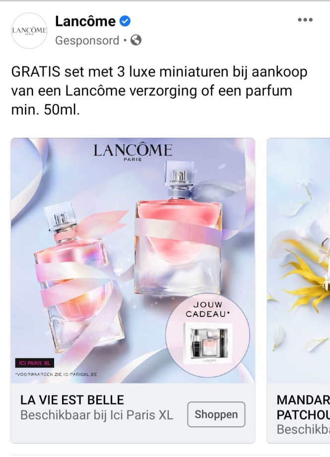 Bij Lancome een gratis set met 3 luxe miniatu...