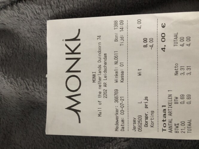 Goede solden bij monki 😃