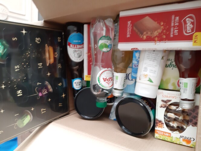 Super blij met de gewonnen monsterbox! Heel e...