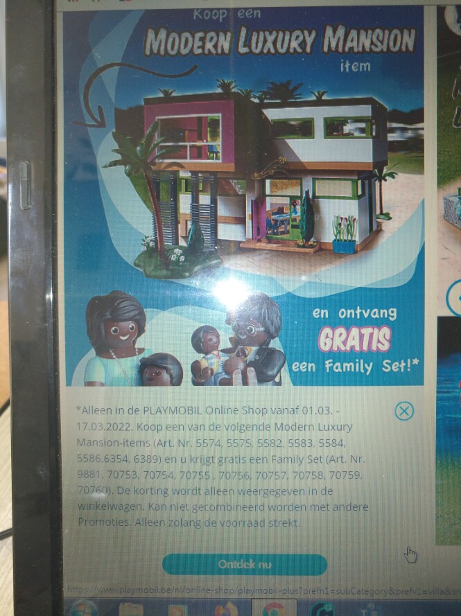 Gratis een Family set v Playmobil bij aankoop...