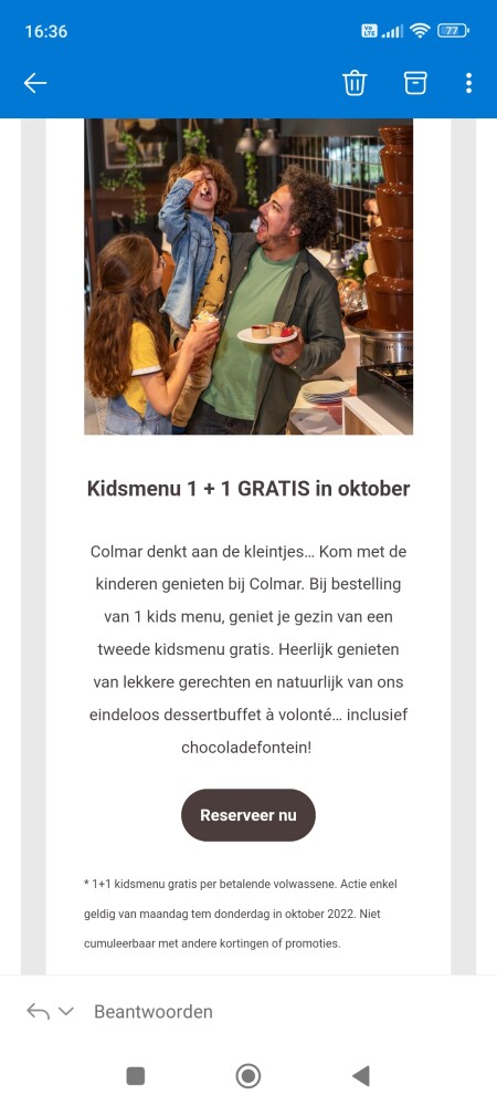 Bij bestelling van 1 kids menu, geniet je gez...