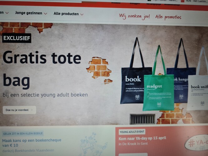 Bij standaard boekhandel gratis tote bag bij...