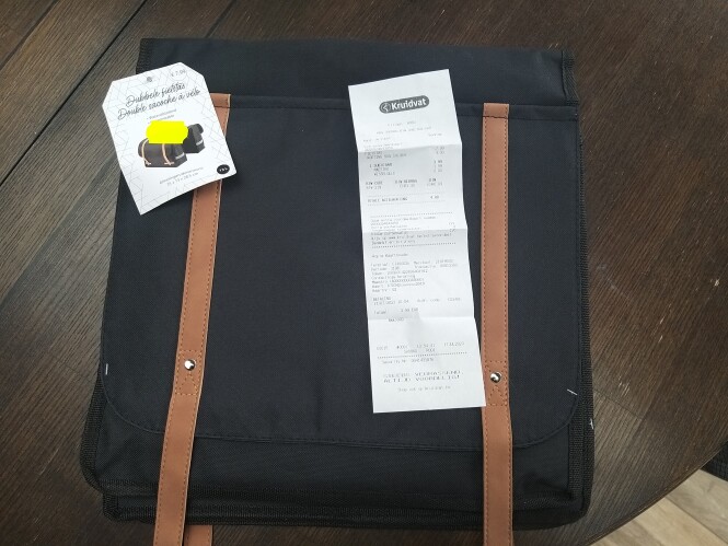 Bij kruidvat een dubbele fietstas gekocht voo...