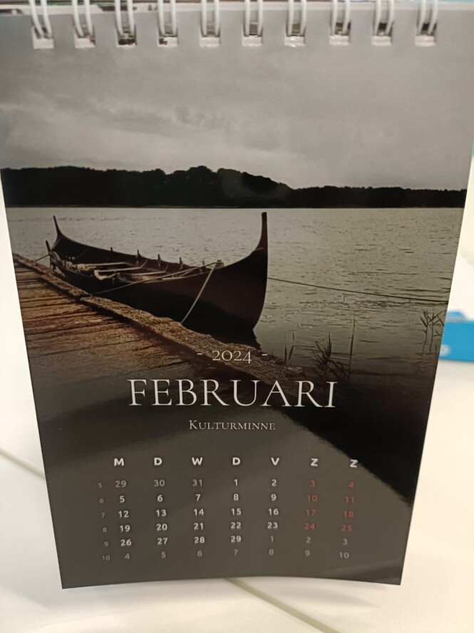 Bestel nu je gratis staande bureaukalender me...