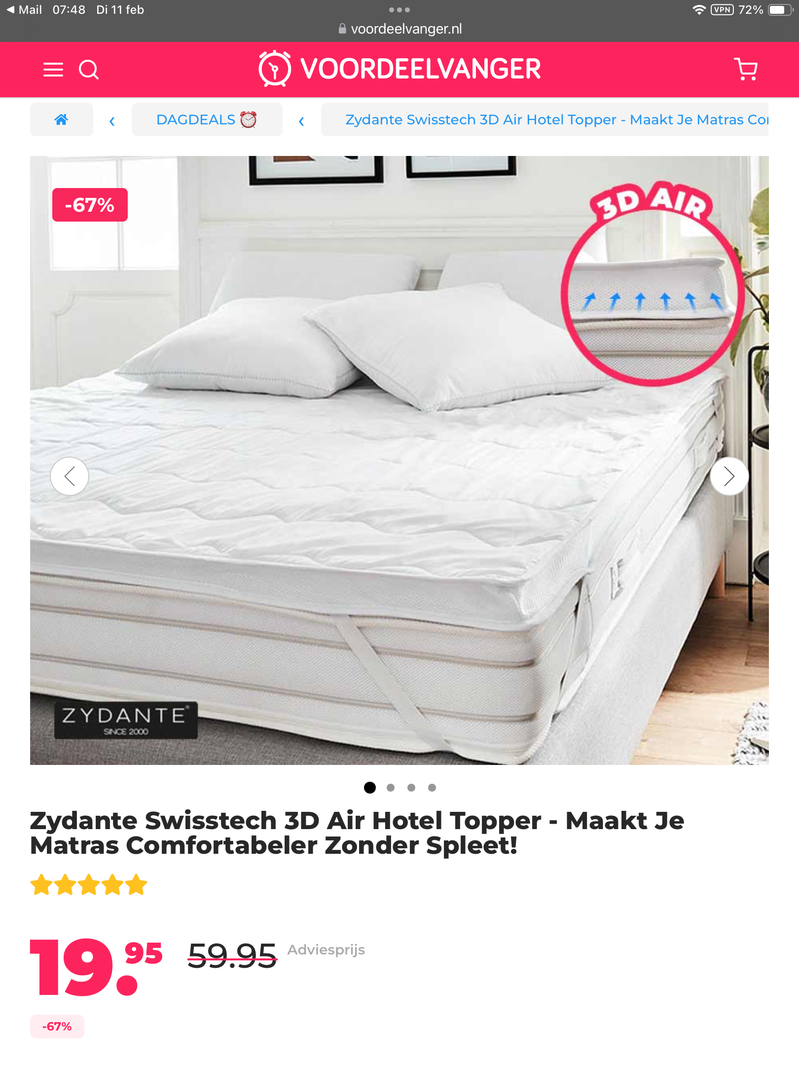 Hotel topper