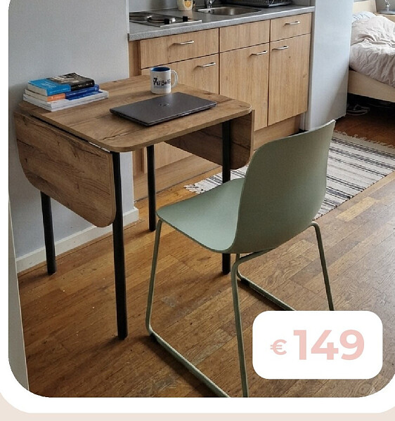 Houten tafel met inklapbaar blad