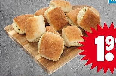 Mini broodjes met kruidenboter