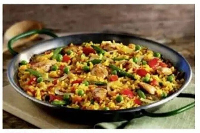 Paella met kip en groenten