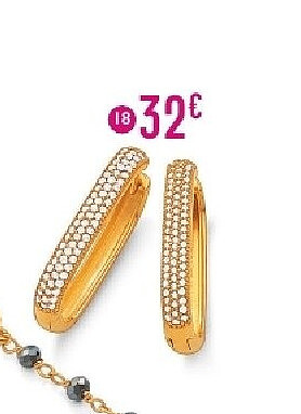 Boucles d'oreilles dorées serties de pierres