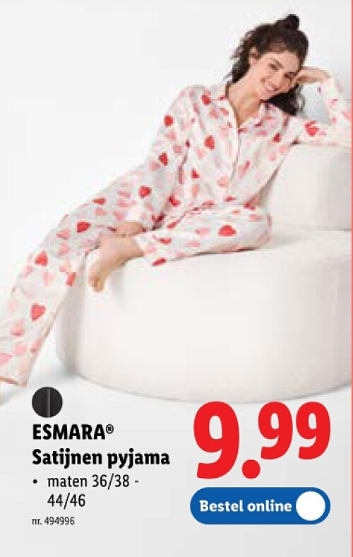 Satijnen pyjama