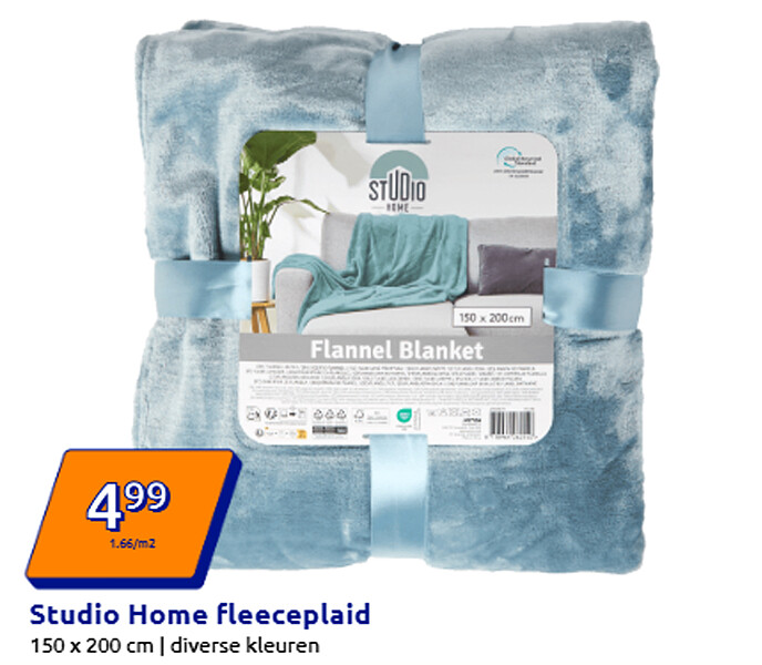 Studio Home fleeceplaid