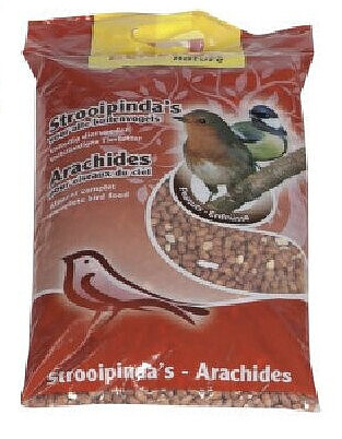 Gepelde noten vrije natuurvogels