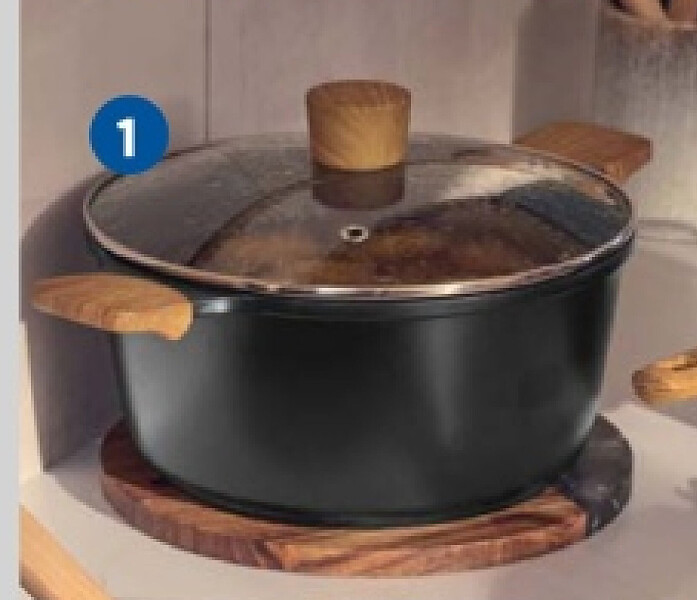 1. Casserole en fonte d'aluminium, 24 cm o