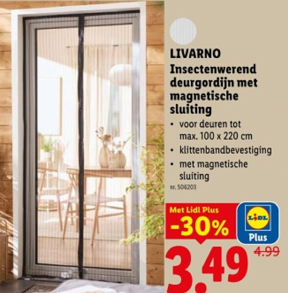 Insectenwerend deurgordijn met magnetische sluiting