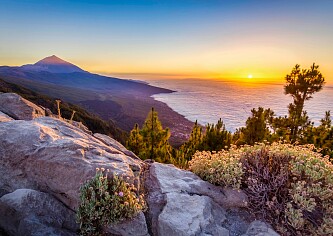 Zonovergoten toevluchtsoord aan zee op Tenerife