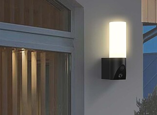 Qnect WiFi Buitencamera - Full HD - Verlichting & Sirene - IP65 (2de Kans Deal)