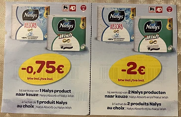 Bonnetjes aan rek bij keukenrol Nalys bij de Delhaize