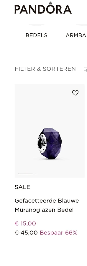 Pandora sales tot 66%