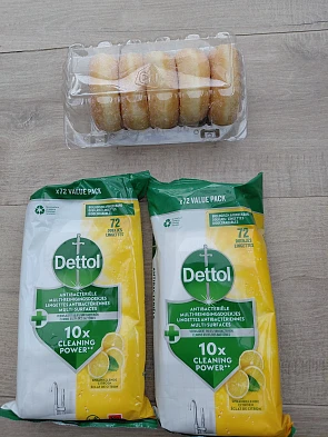 Dettol doekjes 1+1 en donuts 2+3 bij Albert Heijn