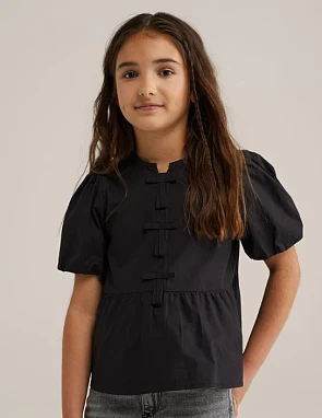 WE Fashion meisjesblouse aan 8 euro