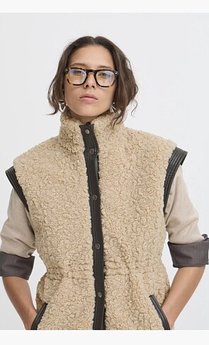 B.Young damesvest aan 20,99€