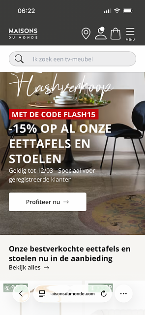 Flashverkoop op stoelen en tafels