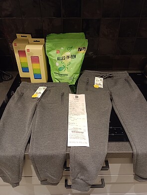 -50% bij Hema: jogging kids, vaatwascapsules en sponsjes ✨