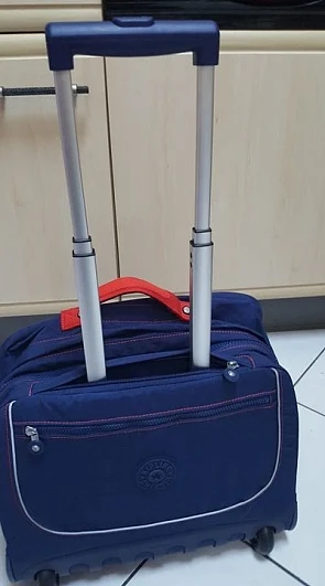 Ook een koopje gedaan bij CARMI boekentas tro...