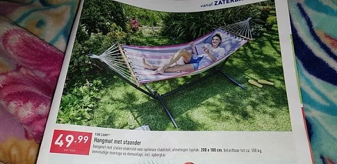 Deze hangmat is vanaf morgen in de Aldi...wat...