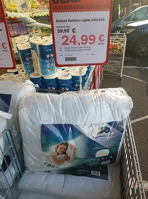 • Wie op zoek is naar een donsdeken, bij Net-...