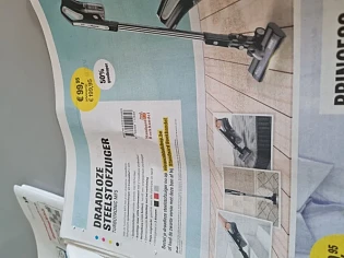 Draadloze steelstofzuiger aan 99,95€ ipv 199,...