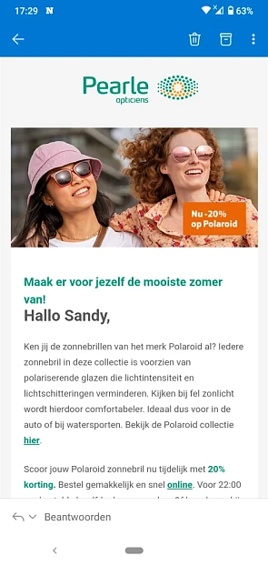 Bij pearle is er 20% korting op de polaroid z...