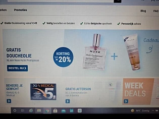 Bij pharmamarket.be gratis doucheolie bij een...